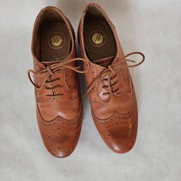 Tan Wingtip Oxfords - Picture 3 of 5
